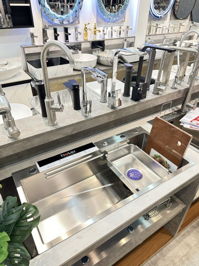 Chậu Rửa Chén 1 Hộc Inox 304 Holer HLCR725-9046