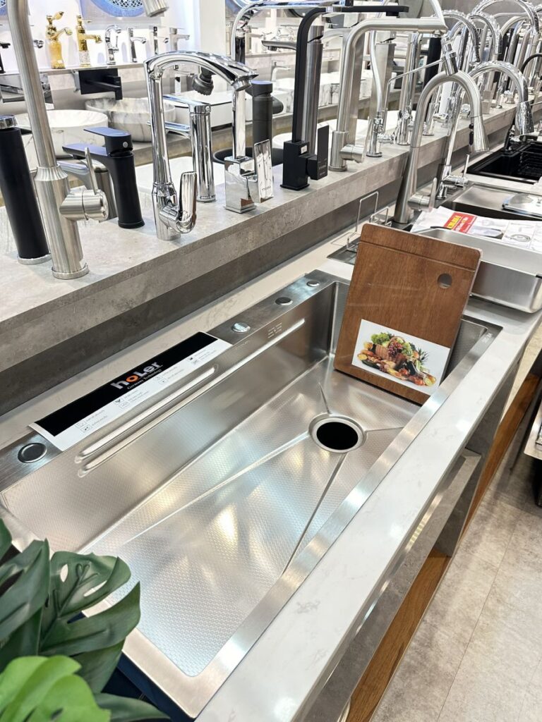 Chậu Rửa Chén 1 Hộc Inox 304 Holer HLCR725-9046