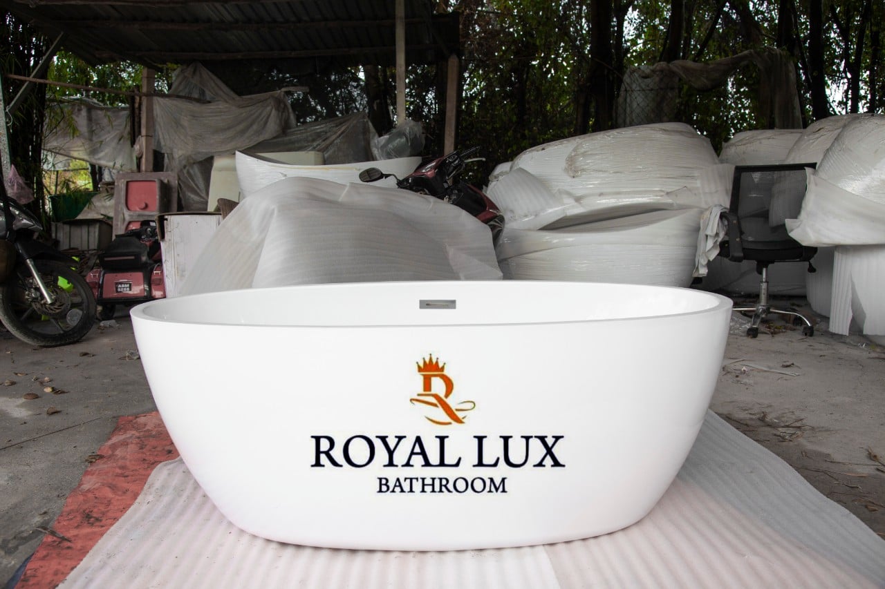 bồn tắm royal lux 4