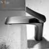 Vòi Lavabo Nóng Lạnh Đồng Sơn Tĩnh Điện Xám HoLer HL-LB683G